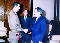 هدیه خصوصی مسعود رجوی برای تولد صدام حسین