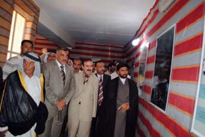 2010 ويعرض المعرض صور فوتغرافية التي تفضح جرائم وممارسات منظمة خلق في محافظة ديالى وفي العراق