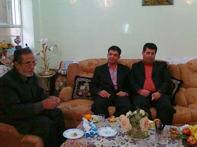 Nejat Society Khuzestan Branch visit families of Ashraf captives