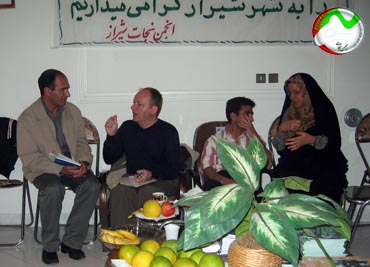 MKO Members' Families Meet Red Cross Reps-Shiraz