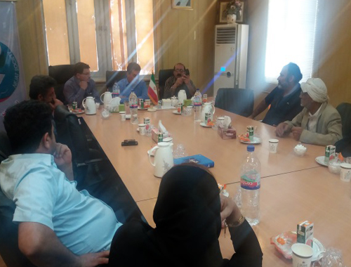 جلسه پرسش و پاسخ آقای عباس محمد پور با خانواده های ماهشهری اسیر در فرقه رجوی