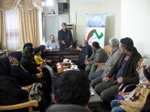 Reza Rajabzade among Mazandarani families of MKO hostages